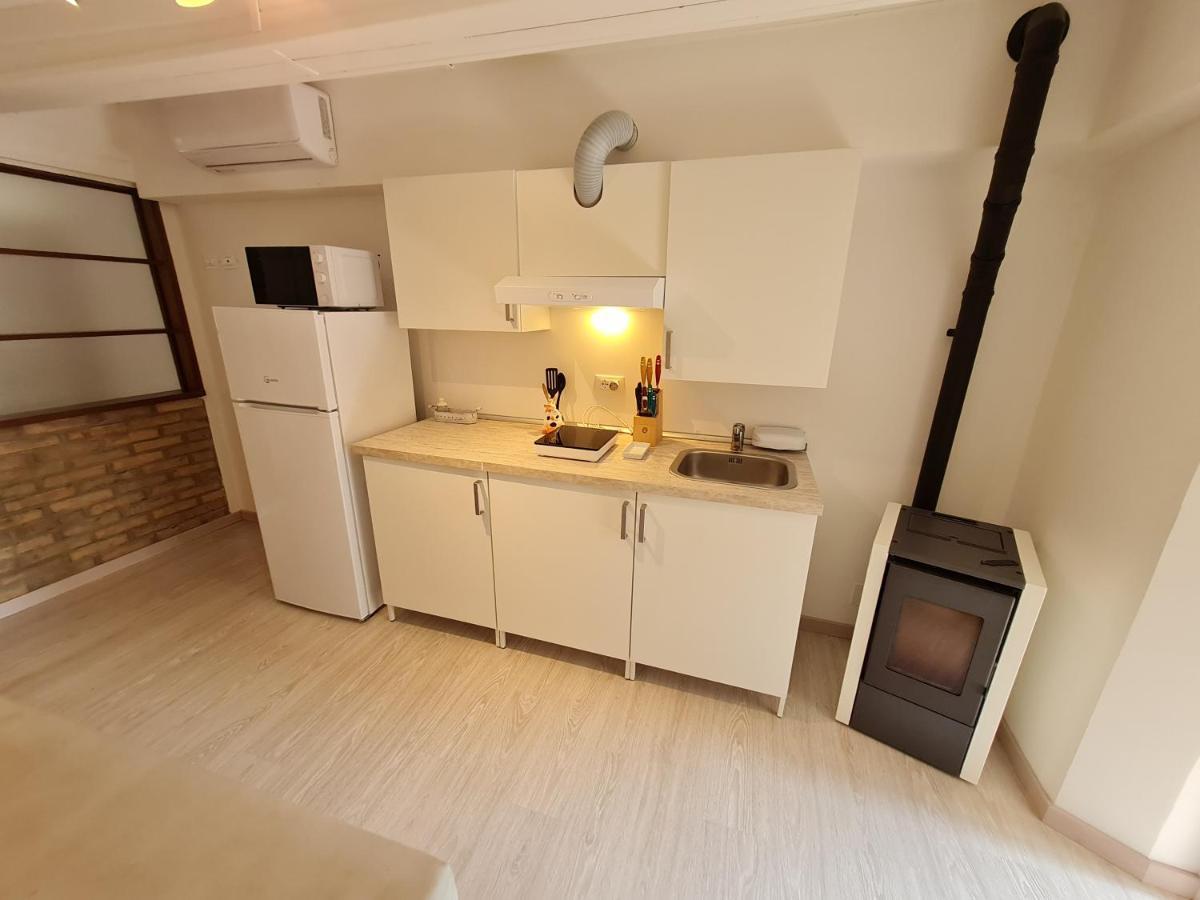 Apartament Al Castello - Aeroporto Delle Marche - Ancona Falconara Marittima Zewnętrze zdjęcie