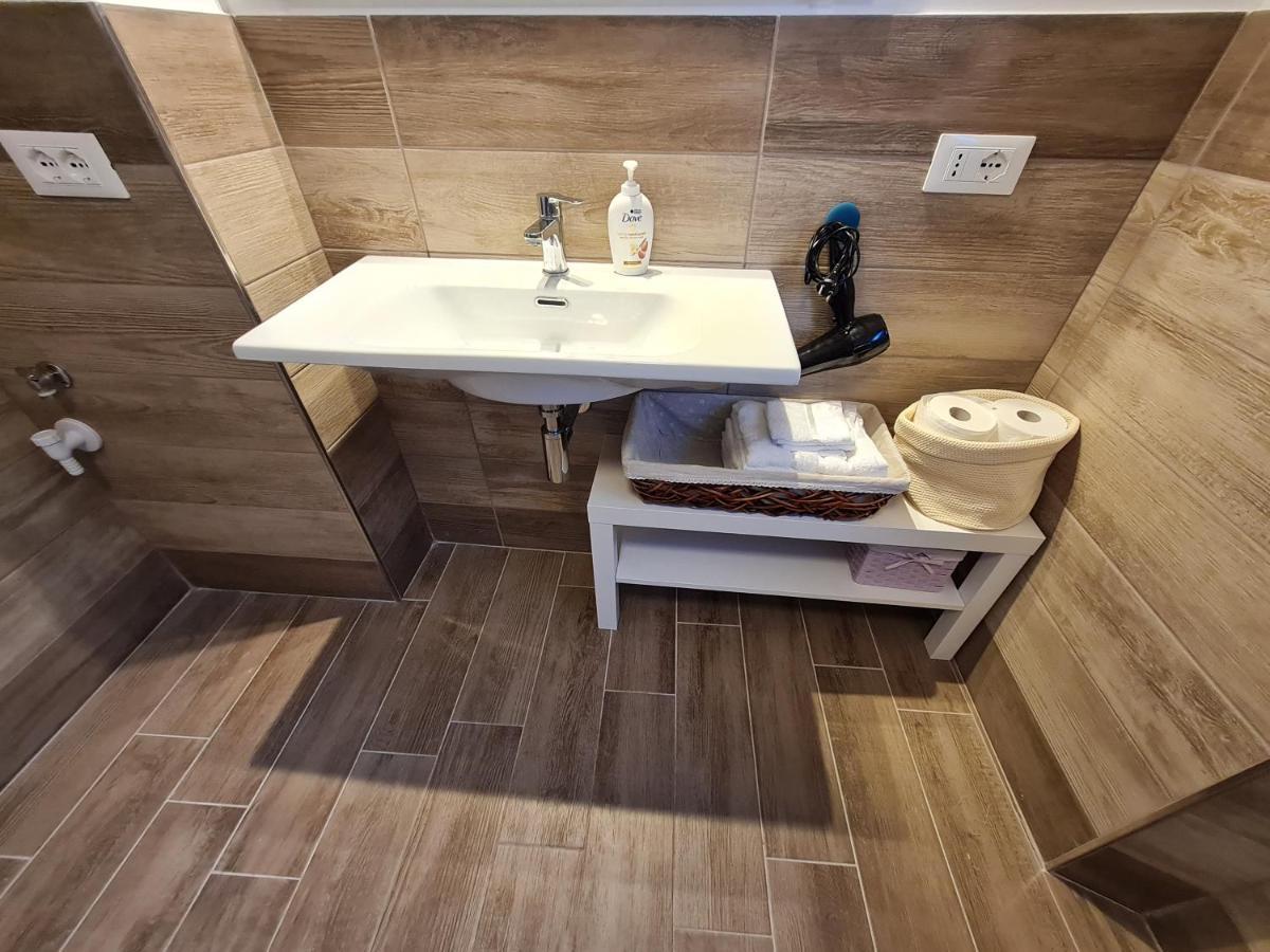 Apartament Al Castello - Aeroporto Delle Marche - Ancona Falconara Marittima Zewnętrze zdjęcie